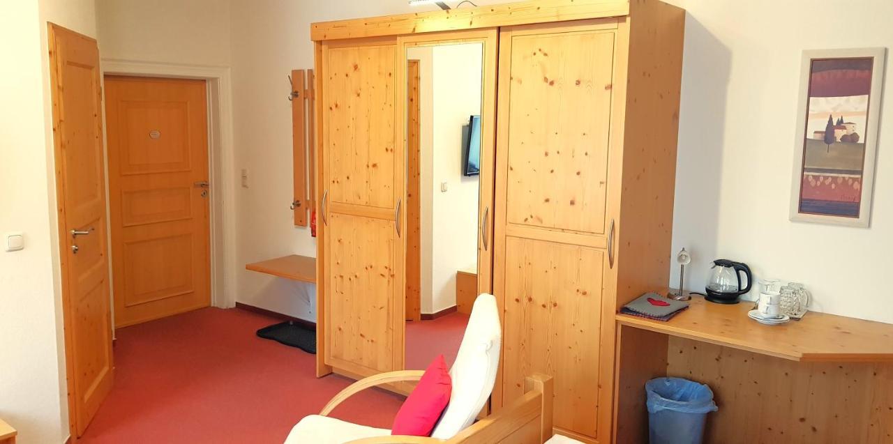 Villa Helvetia Bad Elster Kültér fotó